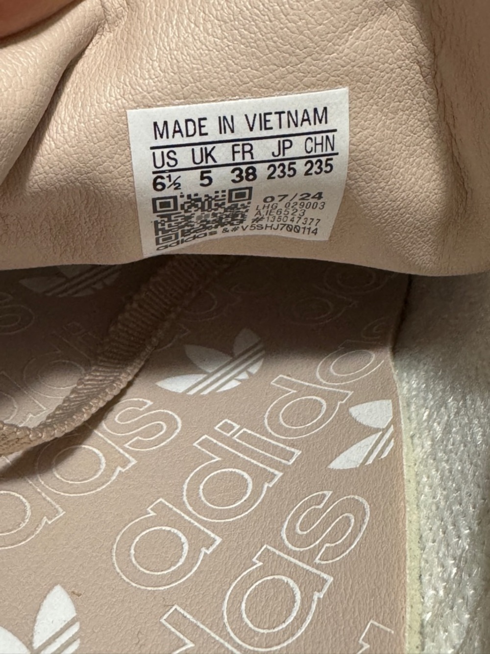 adidas Samba Sneakers size 6.5 - Picture 4 of 4